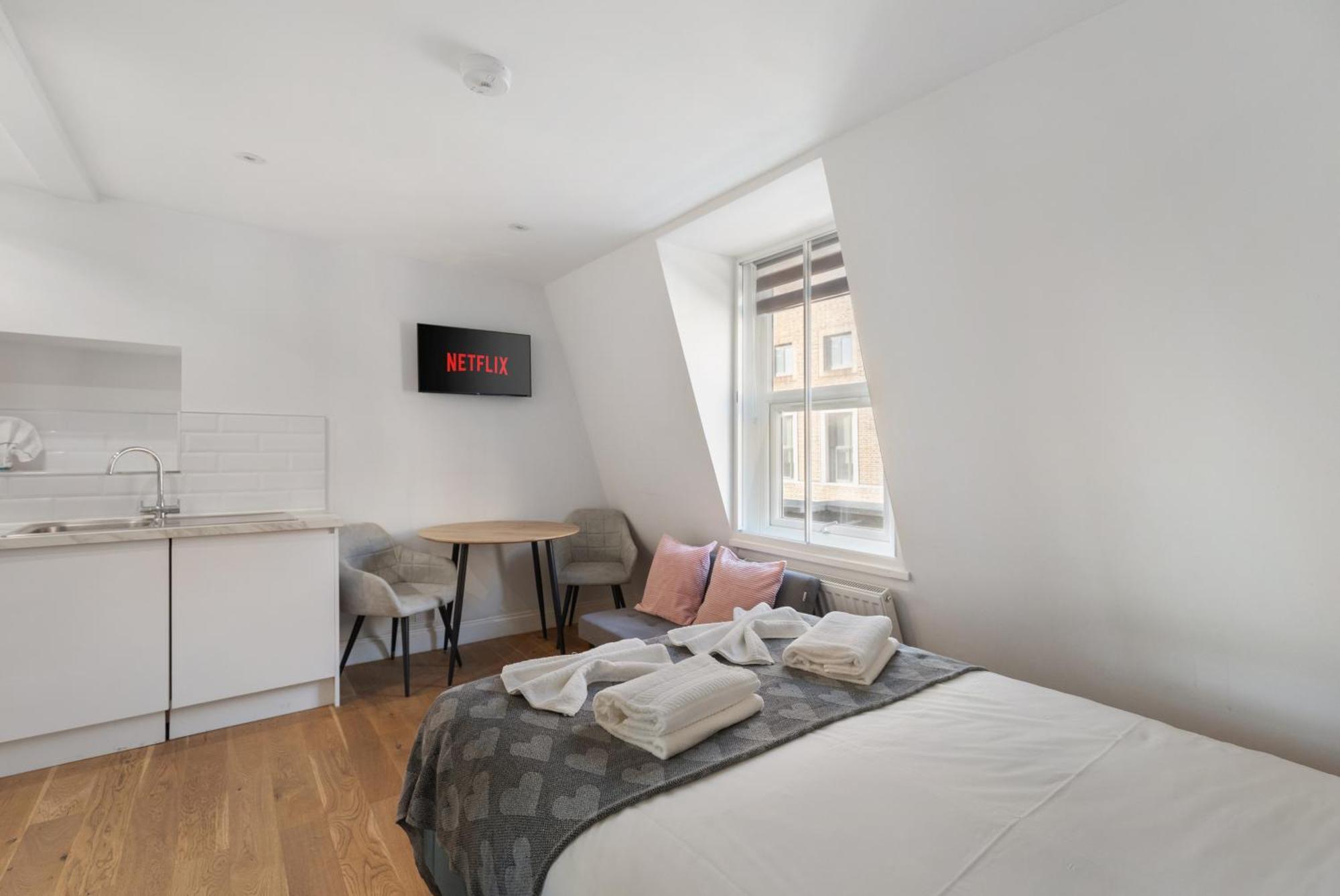 Hafh In Paddington - Double Studio 3 Лондон Экстерьер фото